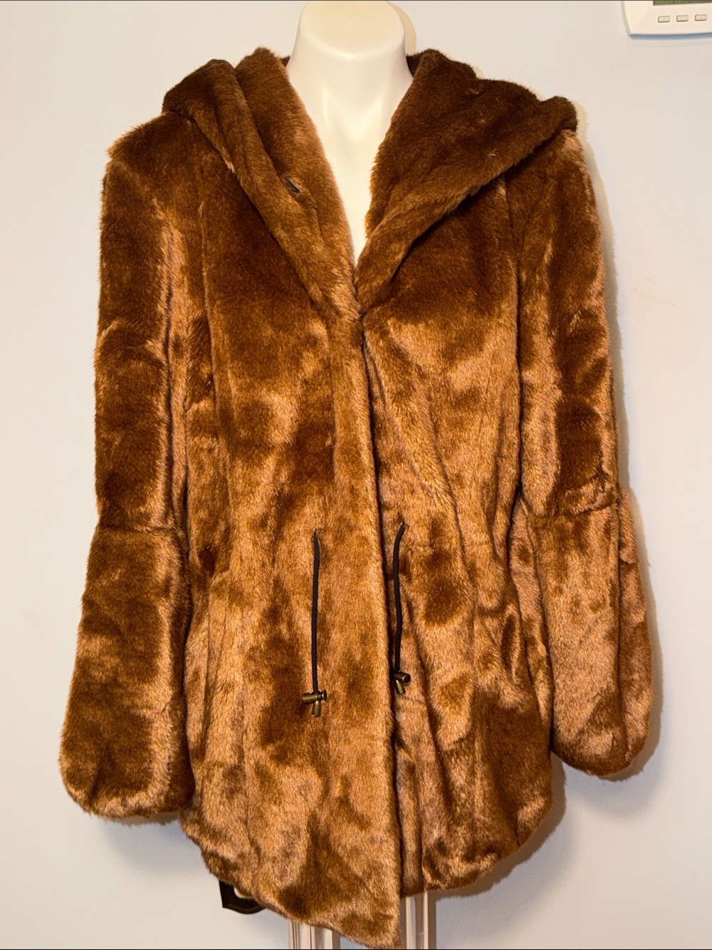 Diane Salyers Fabulous Furs 100% faux fur hooded coat. Chestnut brown. Size 14.
